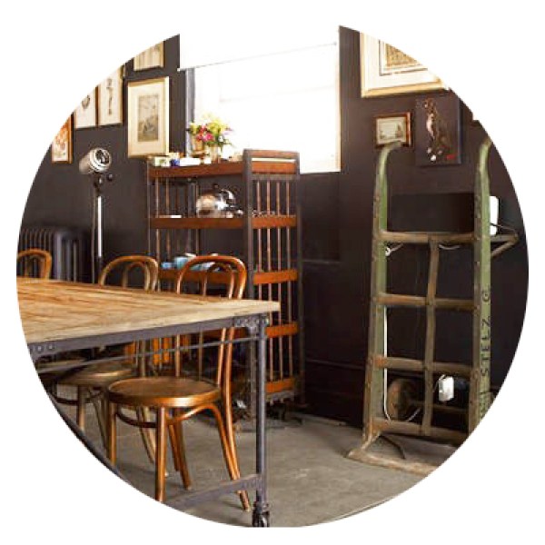 industrieel-steampunk-loft-fabriek-antiek-stijl-interieur-vintage-industrial-antiques-factory-urban-style