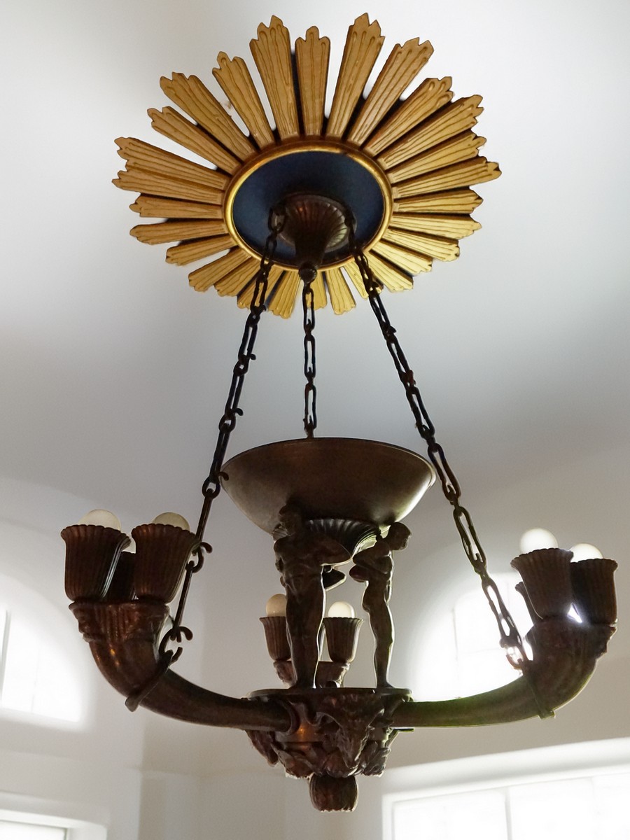 Franz-Metzner-Atlas-Man-Chandelier-cieling-light-lamp-Art-Deco-Josef-Hoffmann-wiener-werkstaette-stoclet-palace