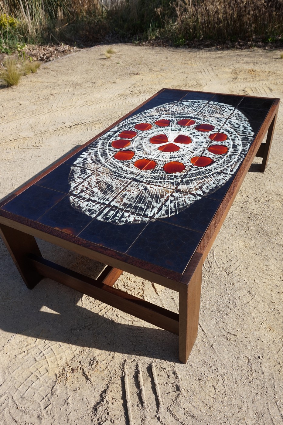 Vintage-tegel-salontafel-Juliette-Belarti-brutalist-wenge-keramische-coffee-table-tiles-Belgian