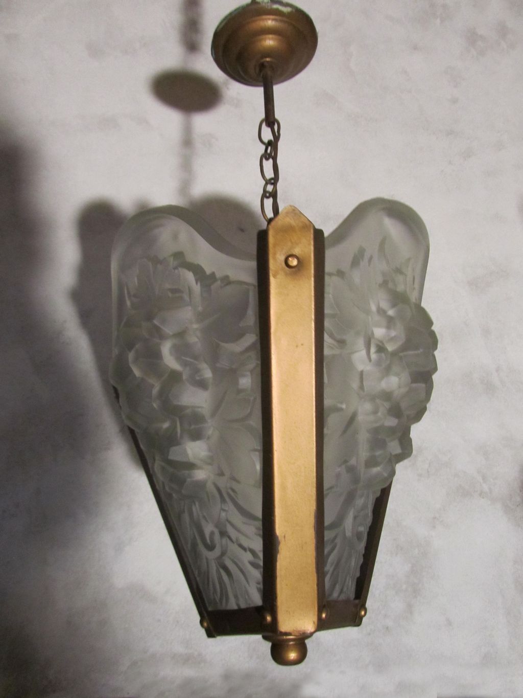 Antieke Franse Deco hanglamp, hallamp gesatineerd glas
