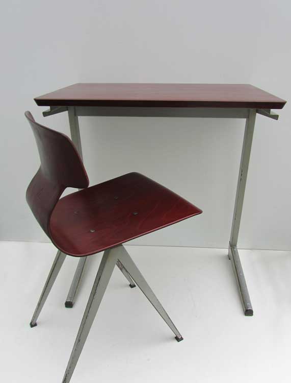 verlichten Rijd weg tyfoon Industriel Galvanitas plywood bureau met stoel, ideaal voor laptop