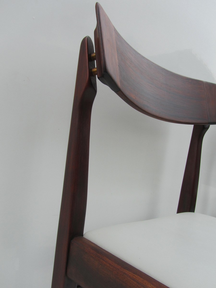 AWA-Louis-van-Teeffelen-stoelen-eetkamerstoelen-chairs-diningchairs-Dutch-Design-00003