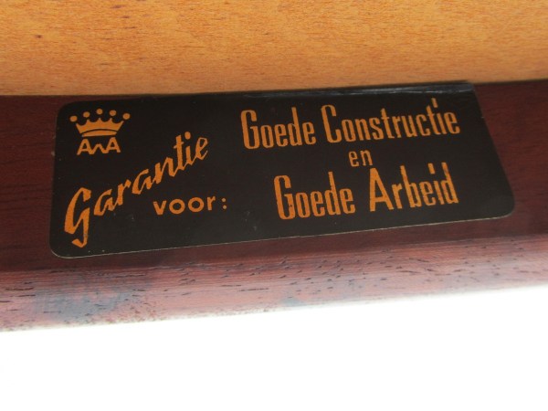 AWA-Louis-van-Teeffelen-stoelen-eetkamerstoelen-chairs-diningchairs-Dutch-Design-00011