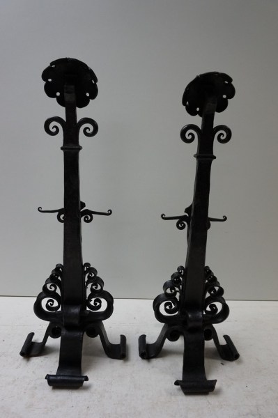 Amsterdamse-school-haardornament-Winkelman-vanderBijl-Piet-Kramer-smeedijzer-vuurbokken-cast-iron-Dutch-cast-iron-fire-dogs-03