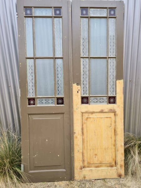 Antieke-geetste-gestraalde-dubbele-deuren-houten-friesecken-restauratie-oude-panden-herenhuizen-frosted-etched-doors-00001