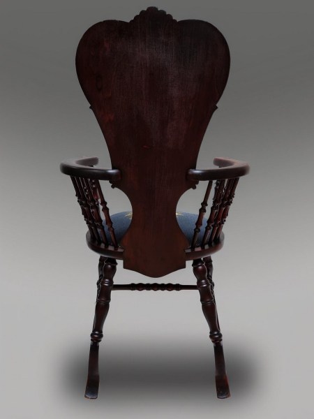 Antique-embroidered-rocking-chair-victorian-romantic-spindle-schommelstoel-antieke-romantisch-vintage-00010