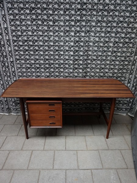 Arne-Vodder-Sibast-Danish-design-vintage-desk-bureau-rosewood-palissander_