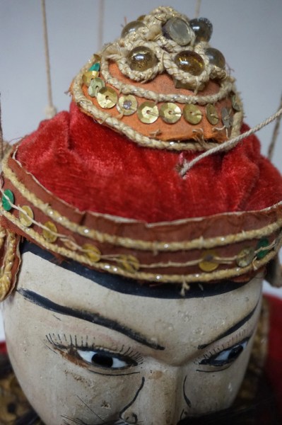 Birmaanse-volkskunst-marionette-houten-pop-alchemist-Zawgyi-Burmese-folk-art-puppet-antique-wooden-00006