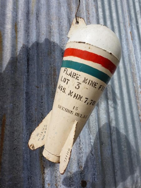 British-Flare-Mining-Firing-granaat-Veilig-inert-leeg-safe-grenade-military-collectible-decorative-man-cave-1970-00007