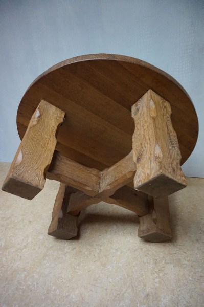 Brutalist-solid-wooden-oak-round-coffee-table-rutic-artisan-handcrafted-eiken-ronde-salontafel-massief-vintage-wabi-sabi