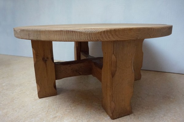 Brutalist-solid-wooden-oak-round-coffee-table-rutic-artisan-handcrafted-eiken-ronde-salontafel-massief-vintage-wabi-sabi