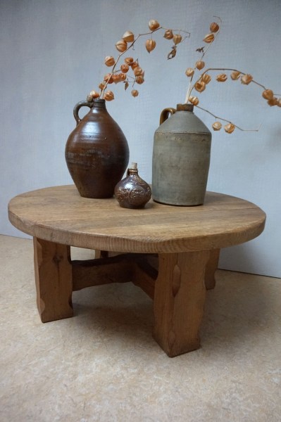 Brutalist-solid-wooden-oak-round-coffee-table-rutic-artisan-handcrafted-eiken-ronde-salontafel-massief-vintage-wabi-sabi
