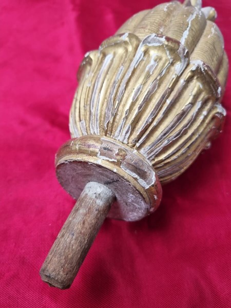 Carved-Gilt-Wooden-Bois-Doré-Poppy-Head-Finial-Ornament-gesso-antique-1800-verguld-houten-papaverol-empire-Louis-XVI-00005