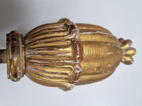 Carved-Gilt-Wooden-Bois-Doré-Poppy-Head-Finial-Ornament-gesso-antique-1800-verguld-houten-papaverol-empire-Louis-XVI-00009