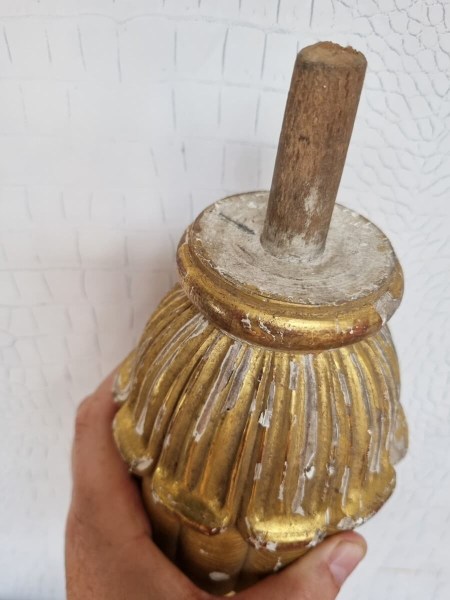 Carved-Gilt-Wooden-Bois-Doré-Poppy-Head-Finial-Ornament-gesso-antique-1800-verguld-houten-papaverol-empire-Louis-XVI-00012