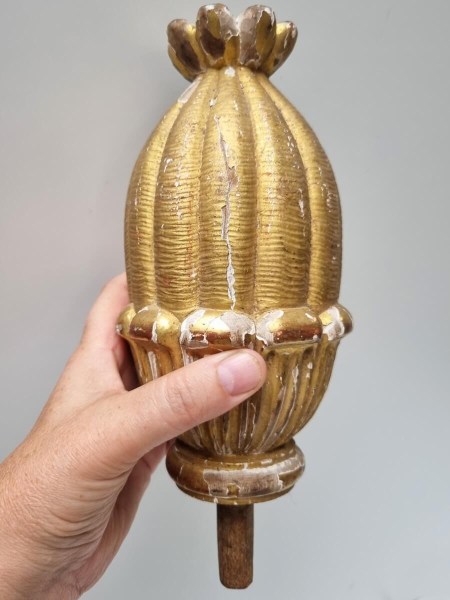 Carved-Gilt-Wooden-Bois-Doré-Poppy-Head-Finial-Ornament-gesso-antique-1800-verguld-houten-papaverol-empire-Louis-XVI-00013