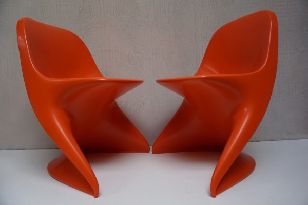 Casalino-children-chair-Alexander-Begge-vintage-space-age-kinderstoel-design-molded-plastic-oranje-Casala