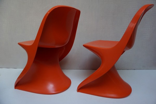 Casalino-children-chair-Alexander-Begge-vintage-space-age-kinderstoel-design-molded-plastic-oranje-Casala