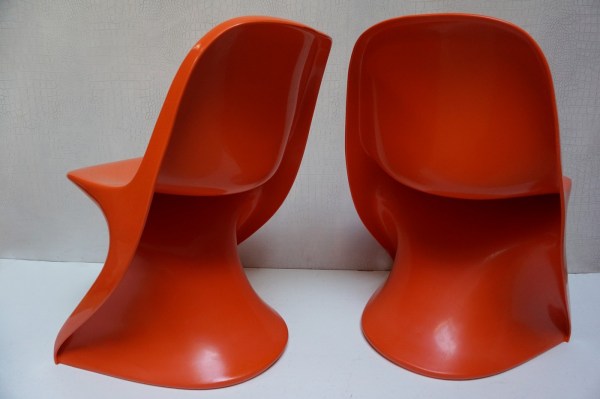 Casalino-children-chair-Alexander-Begge-vintage-space-age-kinderstoel-design-molded-plastic-oranje-Casala