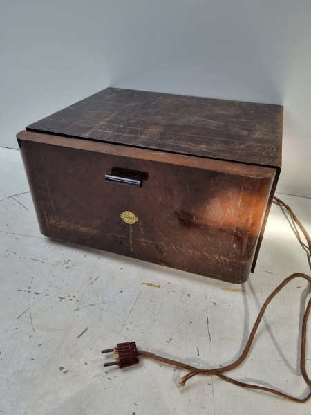 Cosmophon-Braun-Radio-Garnier-bakkeliet-G.Garnier-Marmande-78-toeren-platenspeler-plattenspieler-Schatulle-gramophone