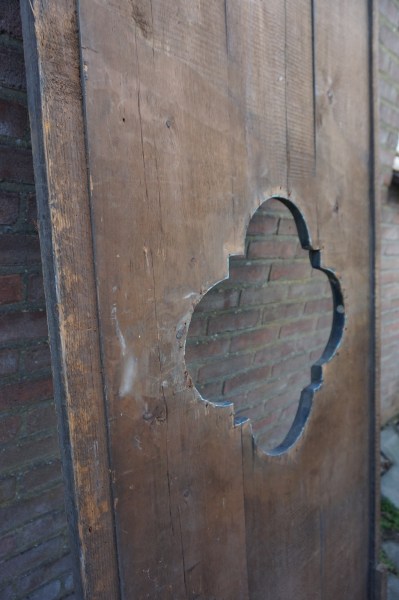 Cuypers-houten-kerk-paneel-neo-gotisch-neogotisch-religieus-work-houtsnijwerk-antique-dutch-panel-headboard-bed