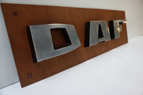 DAF-originele-vintage-oldtimer-letters-aluminium-truck-vrachtwagen-collectie-buchstaben-001