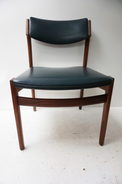 chairs-stoelen-Scandinavian-Danish-teak-midcentury-organic-Erik-Buch-Arne-Vodder-Vamo-style-Wegner-Madsen-Glostrup-Burchardt-Nielsen-Erik-Kirkegaar