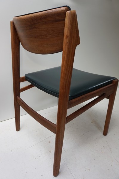 chairs-stoelen-Scandinavian-Danish-teak-midcentury-organic-Erik-Buch-Arne-Vodder-Vamo-style-Wegner-Madsen-Glostrup-Burchardt-Nielsen-Erik-Kirkegaar