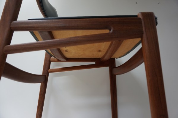 Deense-eetkamerstoelen-design-stoelen-dining-chairs-Wegner-Madsen-Glostrup-Burchardt-Nielsen-Erik-Kirkegaar-04