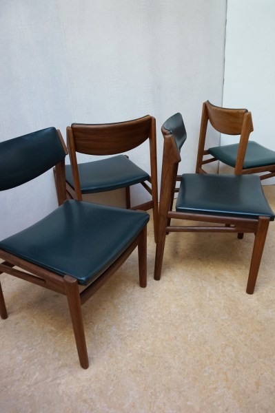 chairs-stoelen-Scandinavian-Danish-teak-midcentury-organic-Erik-Buch-Arne-Vodder-Vamo-style-Wegner-Madsen-Glostrup-Burchardt-Nielsen-Erik-Kirkegaar