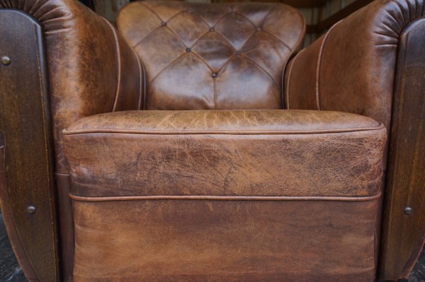 French-leather-art-deco-club-chair-vintage-distressed-fauteuil-lederen