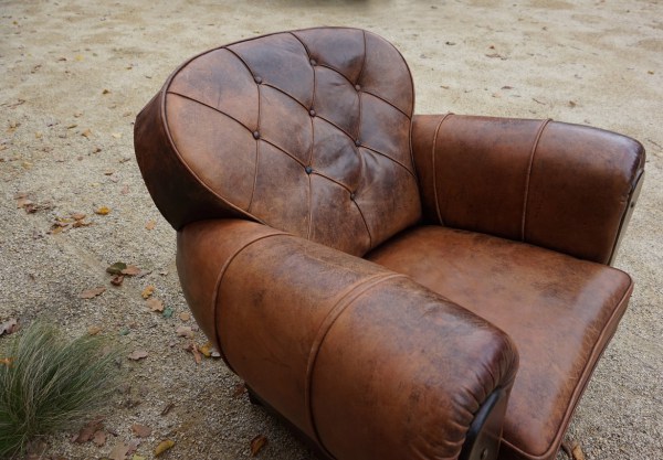French-leather-art-deco-club-chair-vintage-distressed-fauteuil-lederen