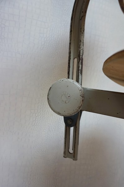 Friso-Kramer-Ahrend-de-Cirkel-bureaustoel-werkstoel-tekenstoel-drafting-chair-industrial-vintage