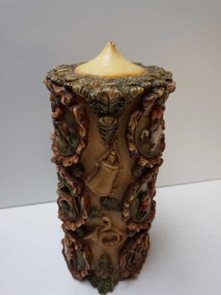 German-candle-vintage-Johan-Gunter-Kerzen-hand-carved-painted-wax-large-Black-Forest-hunting-scene-grote-kaars-jacht