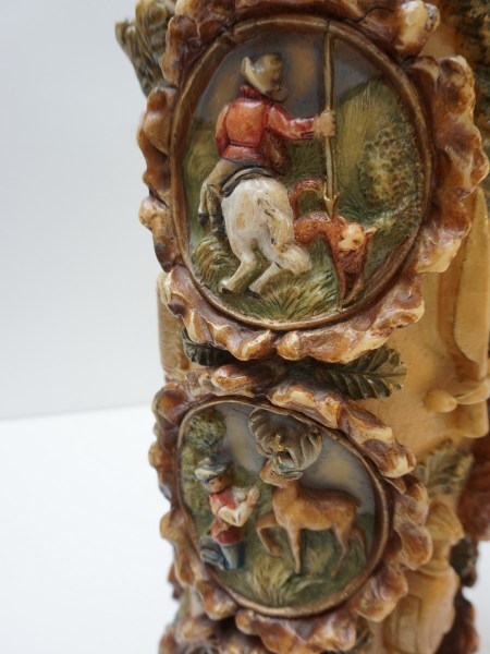 German-candle-vintage-Johan-Gunter-Kerzen-hand-carved-painted-wax-large-Black-Forest-hunting-scene-grote-kaars-jacht