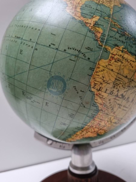 Glazen-globe-wereldbol-oude-vintage-SVH-staatkundige-tafel-model-verlichting-lamp-Nederlandse-glass-globe-world-Dutch-00007