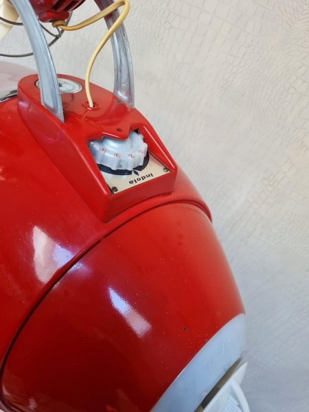 Indola-droogkap-haardroger-ventilator-lamp-decoratie-kapperszaak-barbershop-ventilator-hair-dryer-vintage-retro-00003