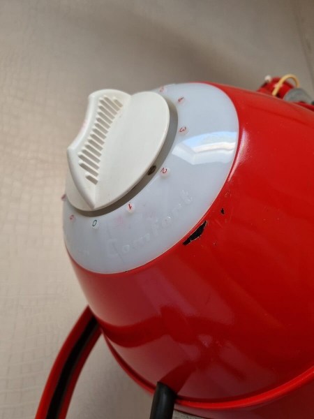 Indola-droogkap-haardroger-ventilator-lamp-decoratie-kapperszaak-barbershop-ventilator-hair-dryer-vintage-retro-00014