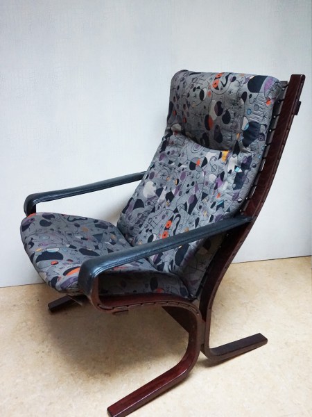Ingmar-Relling-Siesta-Joan-Miro-fabric-patern-lounge-chair-armchair-fauteuil-vintage-Westnofa00004