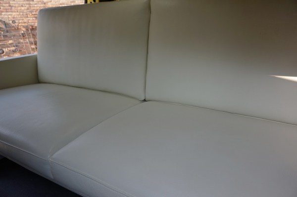 Leolux-Timandra-wit-leren-bank-vintage-Senso-Polar-8000-2-zits-tweedehands-sofa