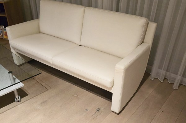 Leolux-Timandra-wit-leren-bank-vintage-Senso-Polar-8000-2-zits-tweedehands-sofa