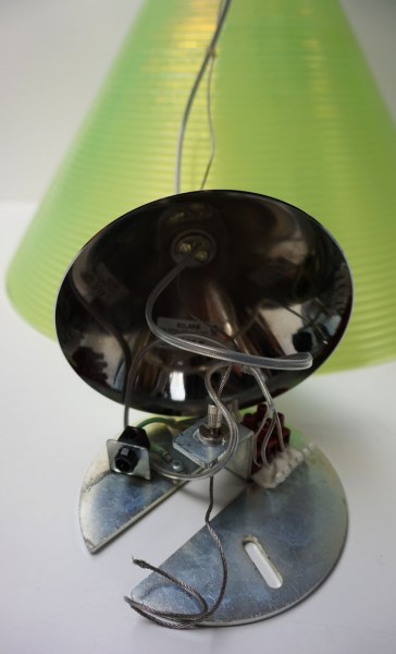 Leucos-Solaris-Murano-Toso-Massari-green-groen-iridescent-iriserende-kap-hanglamp-diffuser-vintage-chandelier