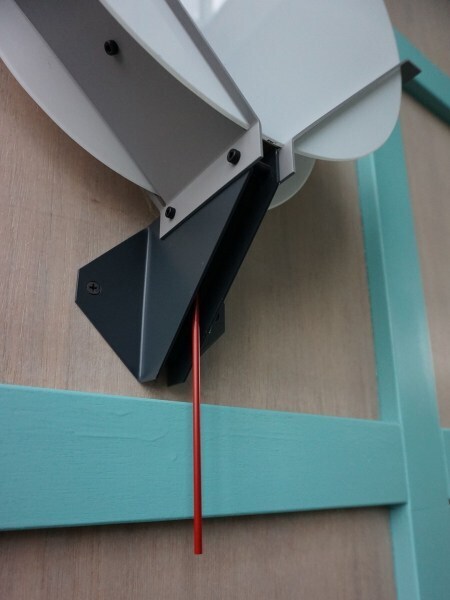 Lotus-Menno-Dieperink-wandlamp-profilight-staande-lamp-wall-light-sconce-design-minimalistic-Memphis