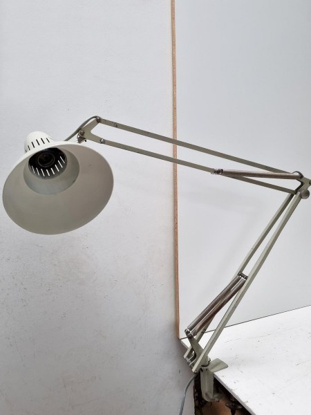 Luxo-L-1-Jac-Jacobsen-architectenlamp-bureaulamp-desklamp-vintage-Swedish-architect-desk-table-lamp-00006
