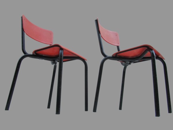 Meurop-Pierre-Pierre-Guarichie-C59-stoelen-chaise-rode-stapelstoelen-red-chairs-horecastoelen-cafestoelen-00004