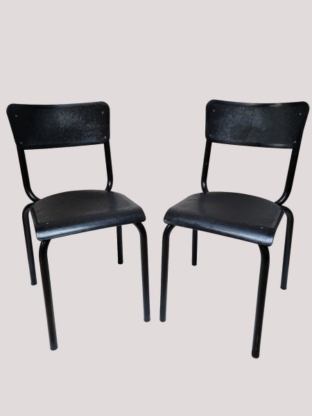 Meurop-Pierre-Pierre-Guarichie-C59-stoelen-chaise-zwarte-stapelstoelen-black-chairs-00016