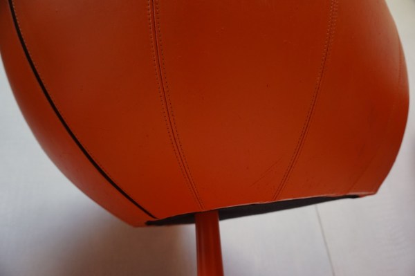 Montis-Coco-Nederlands-Design-draaistoel-tulpvoet-Space-age-oranje-leer-cocktail-lounge-chair-Dutch-leather-tulip-1-06