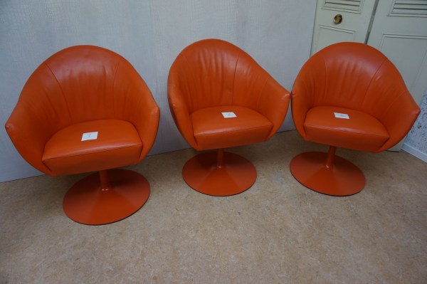 Montis-Coco-Nederlands-Design-draaistoel-tulpvoet-Space-age-oranje-leer-cocktail-lounge-chair-Dutch-leather-tulip-12