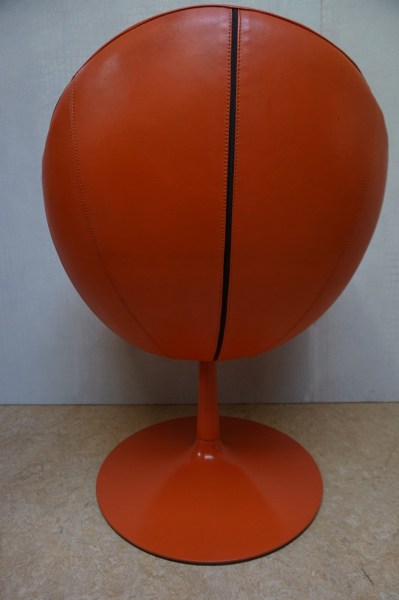 Montis-Coco-Nederlands-Design-draaistoel-tulpvoet-Space-age-oranje-leer-cocktail-lounge-chair-Dutch-leather-tulip-2-06