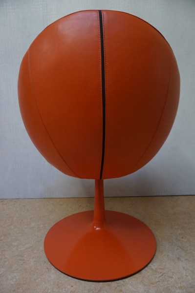 Montis-Coco-Nederlands-Design-draaistoel-tulpvoet-Space-age-oranje-leer-cocktail-lounge-chair-Dutch-leather-tulip-3-04